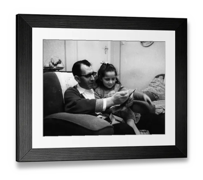 Framed Print : Fleetwood Men Framed Print : Fleetwood Men