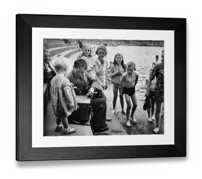 Framed Print : Picture Post Photographer Framed Print : Picture Post Photographer