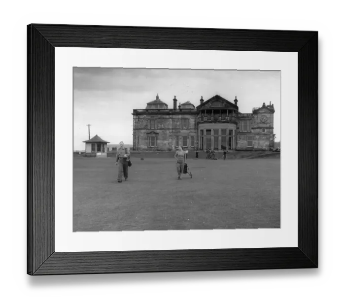 Framed Print : Clubhouse. 1955: The famous St Andrews clubhouse in Fife Framed Print : Clubhouse. 1955: The famous St Andrews clubhouse in Fife