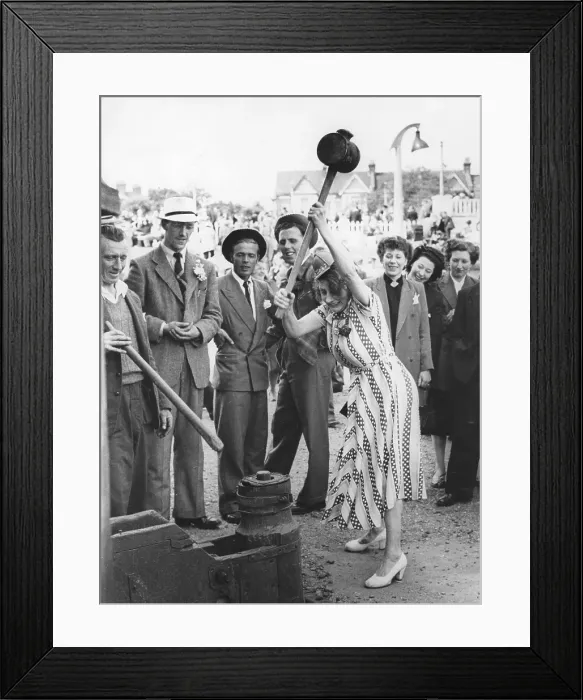 Framed Print : Southend 1955 Framed Print : Southend 1955