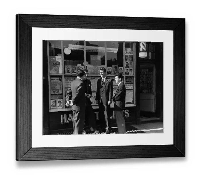 Framed Print : Men's Hairdresser Framed Print : Men's Hairdresser