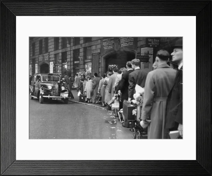 Framed Print : Queue For Taxis Framed Print : Queue For Taxis