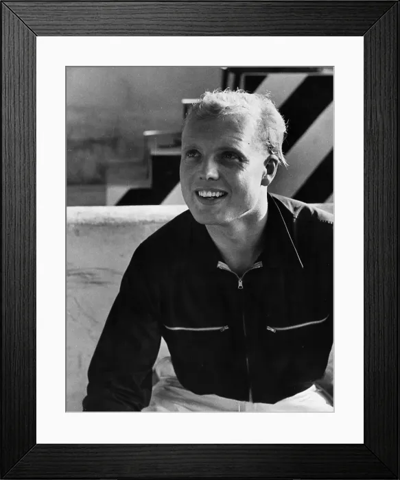 Framed Print : Mike Hawthorn