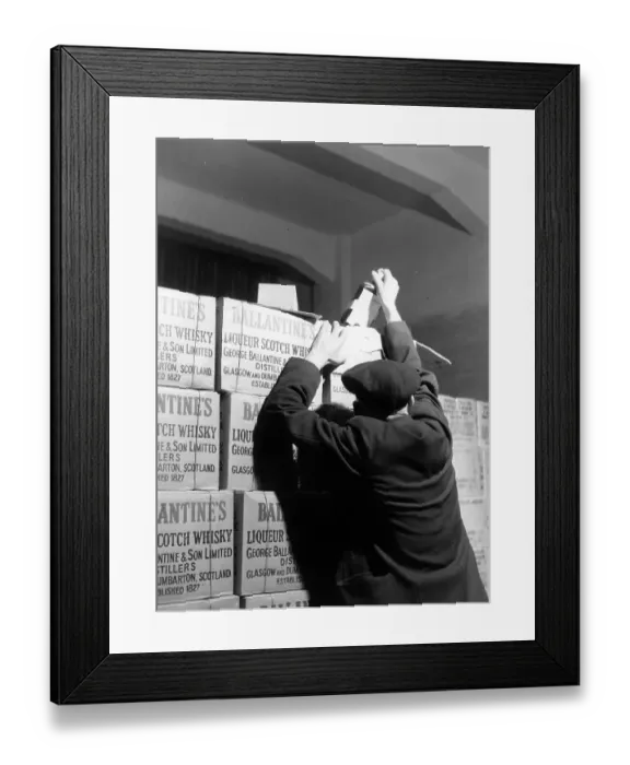 Framed Print : Scotch Whisky Framed Print : Scotch Whisky