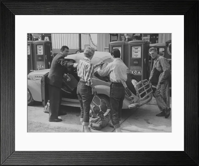 Framed Print : Filling Up Framed Print : Filling Up