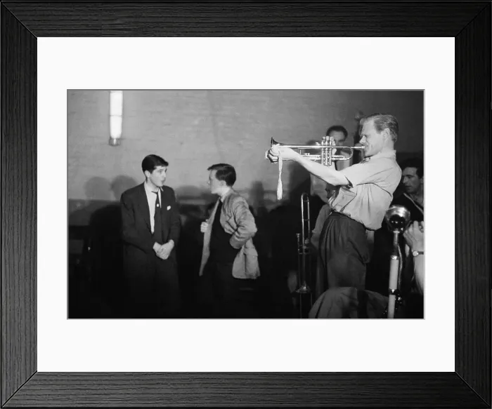 Framed Print : Jazz Trumpeter Framed Print : Jazz Trumpeter