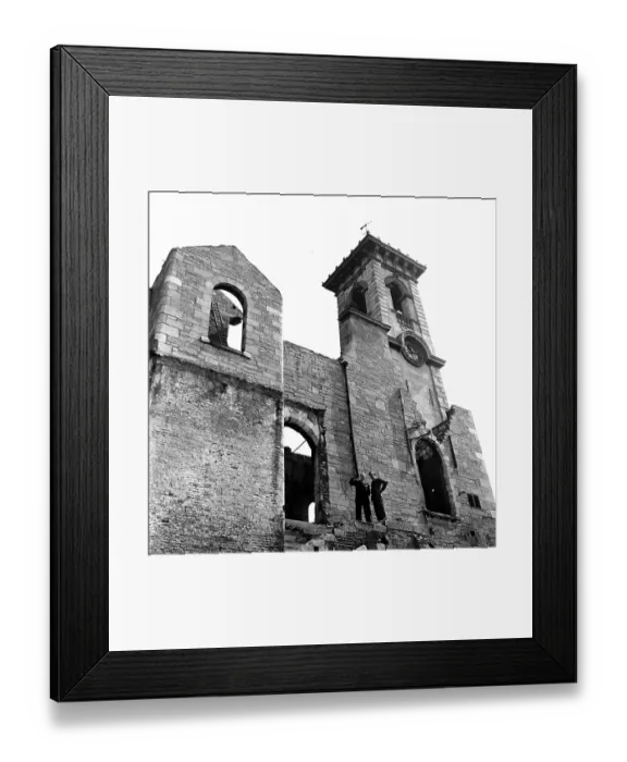 Framed Print : Ruined Building Framed Print : Ruined Building