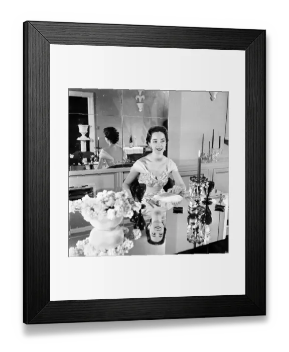 Framed Print : Dinner Lady Framed Print : Dinner Lady
