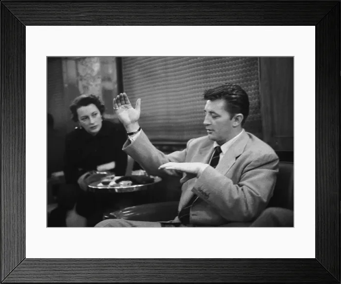 Framed Print : Robert Mitchum Framed Print : Robert Mitchum