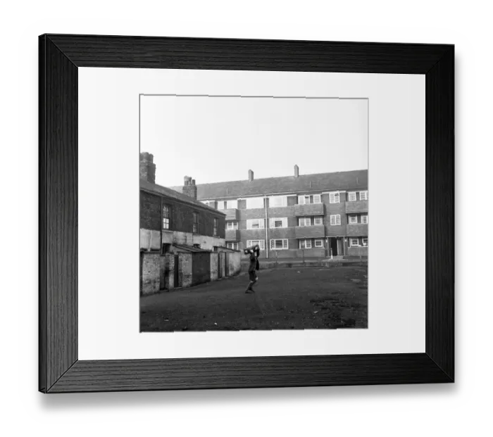 Framed Print : Backstreet Travel
