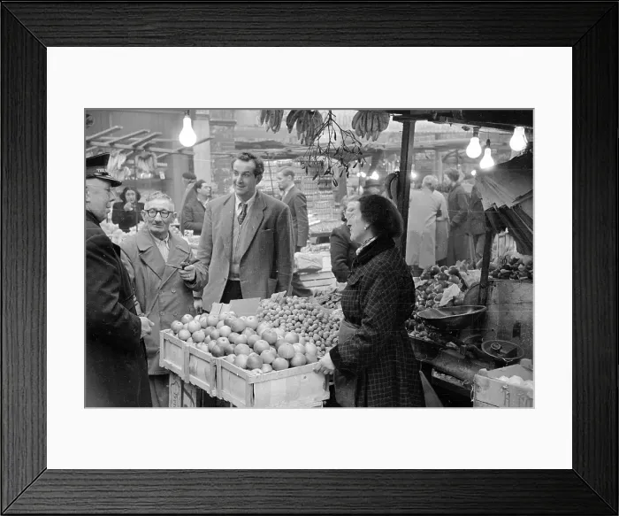 Framed Print : Market Stall Framed Print : Market Stall