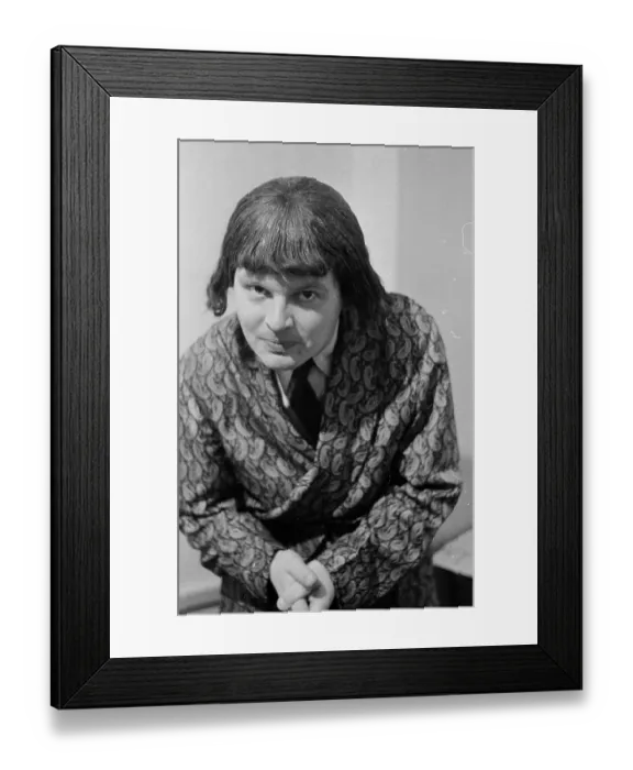 Framed Print : Benny Hill Framed Print : Benny Hill