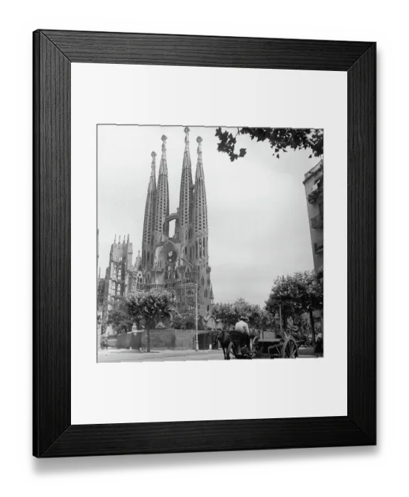 Framed Print : Sagrada Familia Framed Print : Sagrada Familia