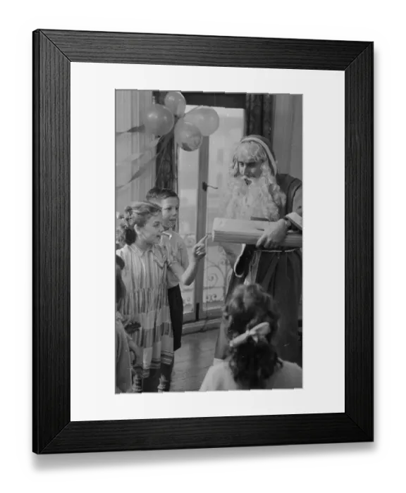 Framed Print : Meeting Santa Framed Print : Meeting Santa