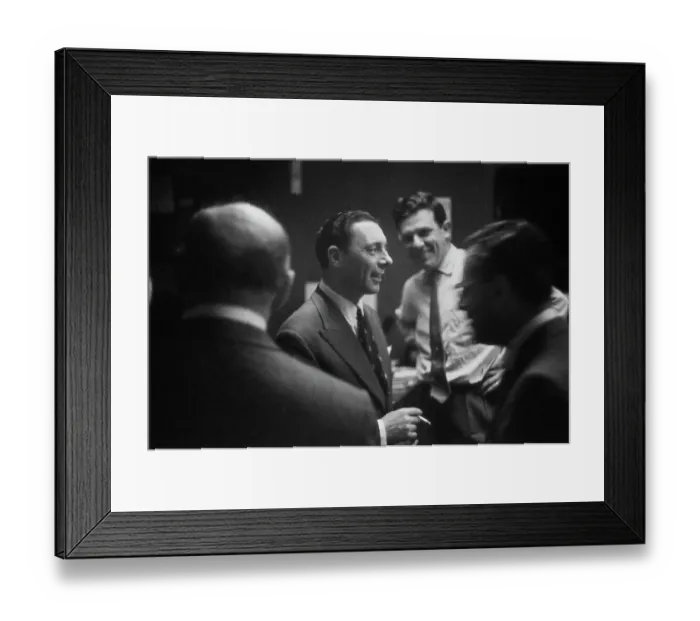 Framed Print : Waldman In New York