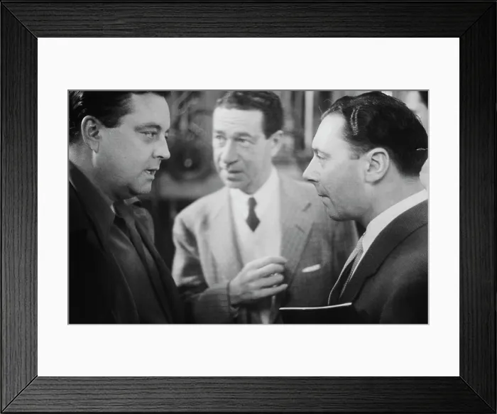 Framed Print : Waldman In New York Framed Print : Waldman In New York