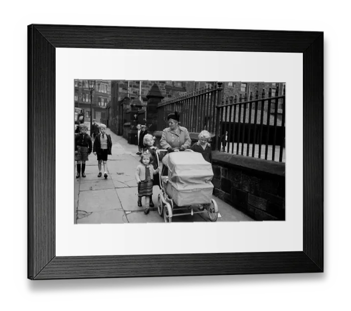Framed Print : Glaswegian Family Framed Print : Glaswegian Family