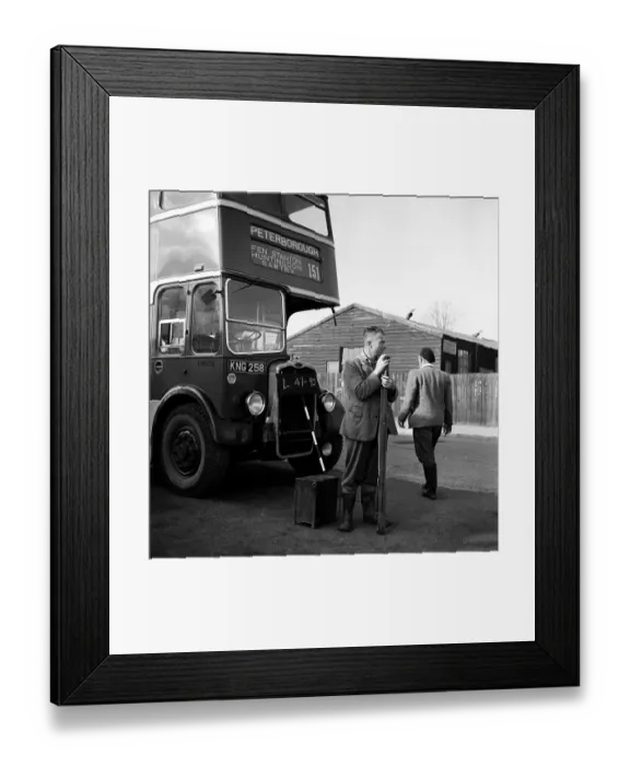 Framed Print : Fishing Arrival Framed Print : Fishing Arrival