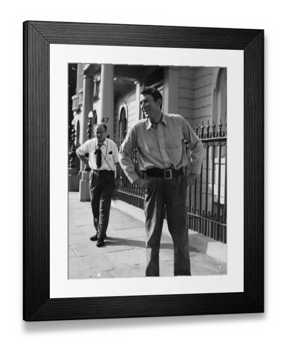 Framed Print : Gregory Peck Framed Print : Gregory Peck