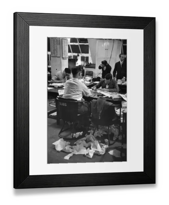 Framed Print : Daily Mirror Framed Print : Daily Mirror