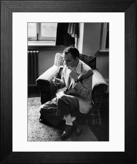 Framed Print : Frank Sinatra Framed Print : Frank Sinatra