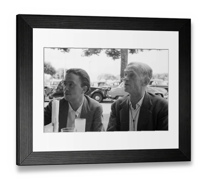Framed Print : Kurt Hutton