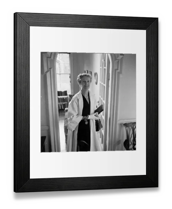 Framed Print : Fashion Journalist Framed Print : Fashion Journalist