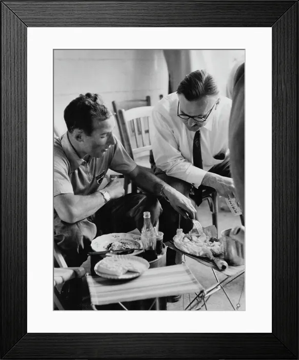 Framed Print : Meal For Moss Framed Print : Meal For Moss