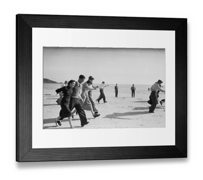 Framed Print : Three-Legged Race