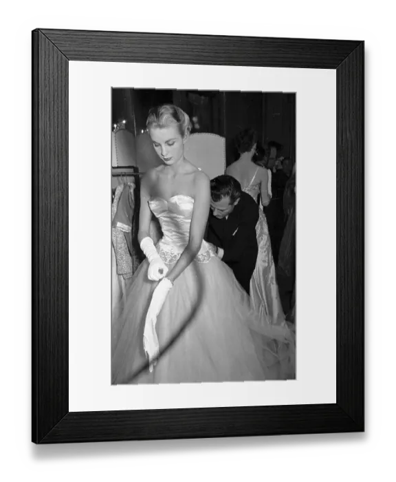 Framed Print : Last Minute Framed Print : Last Minute