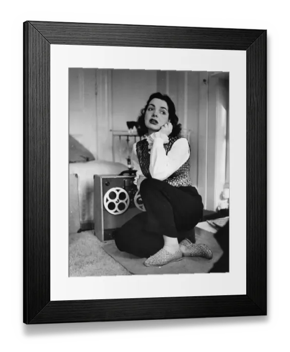 Framed Print : Elizabeth Sellars Framed Print : Elizabeth Sellars