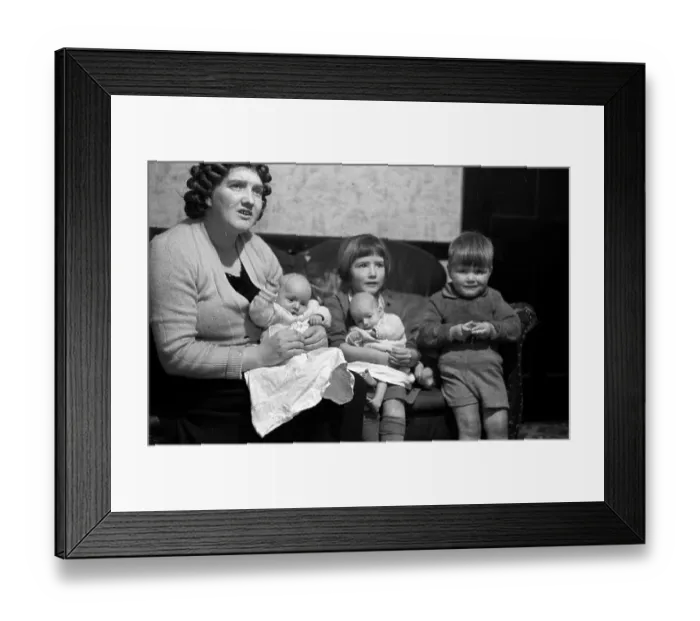 Framed Print : Baby Boom. 31st January 1953: 27-year-old Ivy Bourne Framed Print : Baby Boom. 31st January 1953: 27-year-old Ivy Bourne