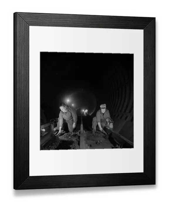 Framed Print : Tube Tunnel Cleaner Framed Print : Tube Tunnel Cleaner