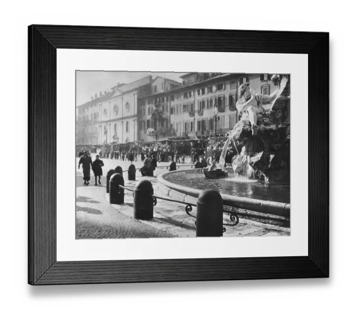 Framed Print : Piazza Navona Framed Print : Piazza Navona