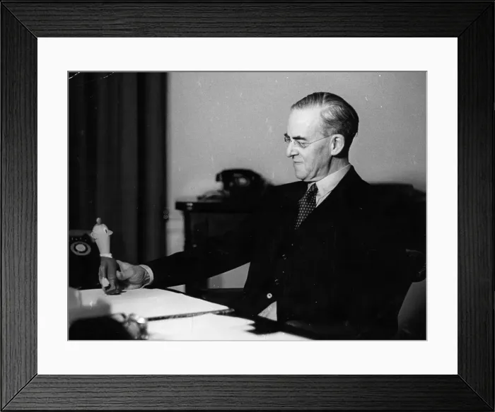 Framed Print : Sir Stafford Cripps Framed Print : Sir Stafford Cripps