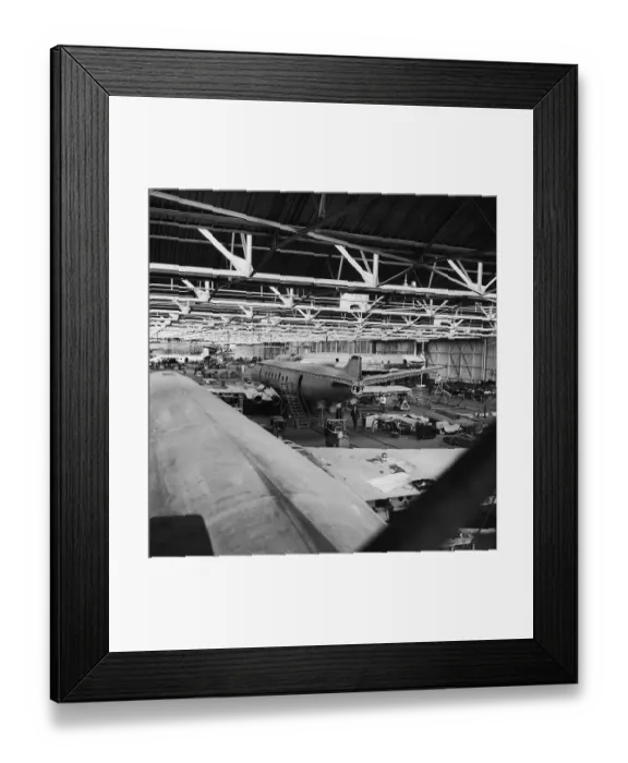 Framed Print : Comet Production