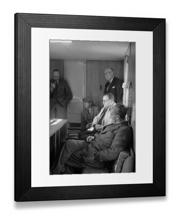 Framed Print : Crusader Team
