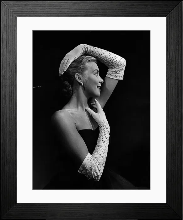 Framed Print : Cotton Gloves Framed Print : Cotton Gloves