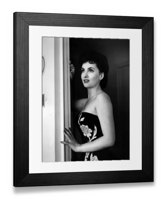 Framed Print : Gina Lollobrigida Framed Print : Gina Lollobrigida
