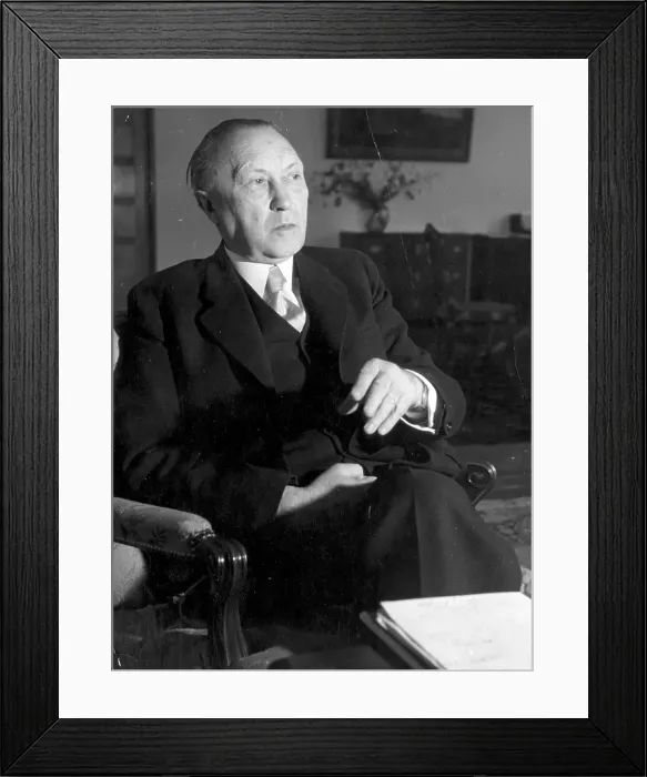 Framed Print : Konrad Adenauer Framed Print : Konrad Adenauer
