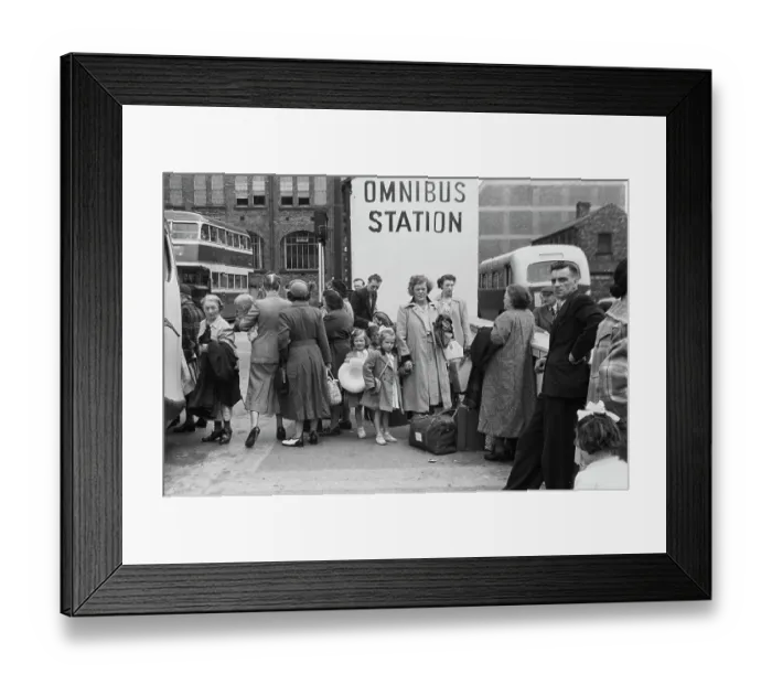 Framed Print : Omnibus Station