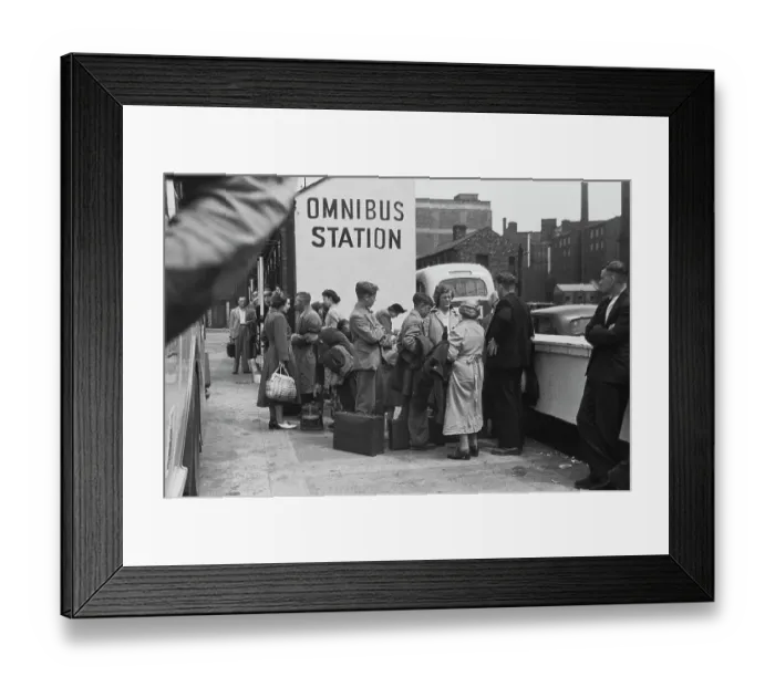 Framed Print : Omnibus Station