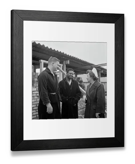 Framed Print : The Yanks In England, 1952 Framed Print : The Yanks In England, 1952
