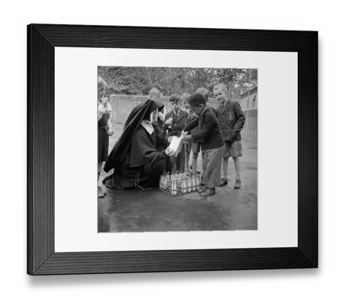 Framed Print : The Yanks In England, 1952 Framed Print : The Yanks In England, 1952