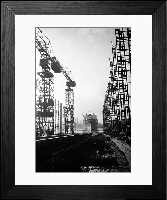 Framed Print : Clydeside Cranes Framed Print : Clydeside Cranes