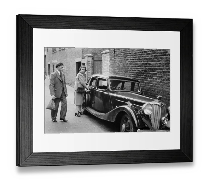 Framed Print : Women Reporters Framed Print : Women Reporters
