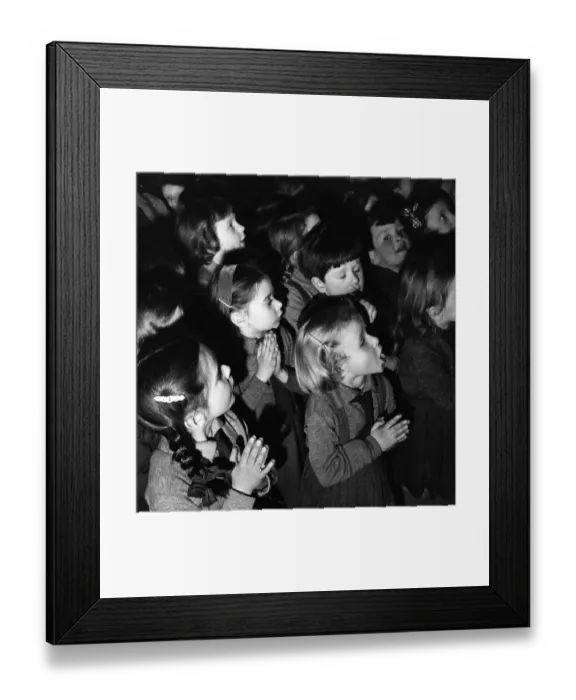 Framed Print : Assembly. 16th February 1952: Children praying during assembly at school Framed Print : Assembly. 16th February 1952: Children praying during assembly at school
