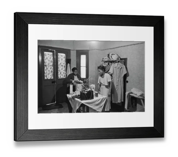 Framed Print : South Londoners Framed Print : South Londoners