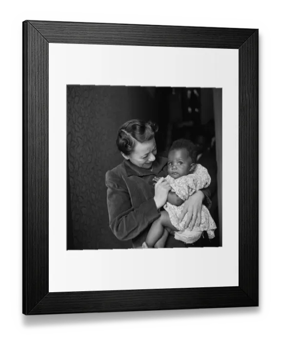 Framed Print : South Londoners Framed Print : South Londoners