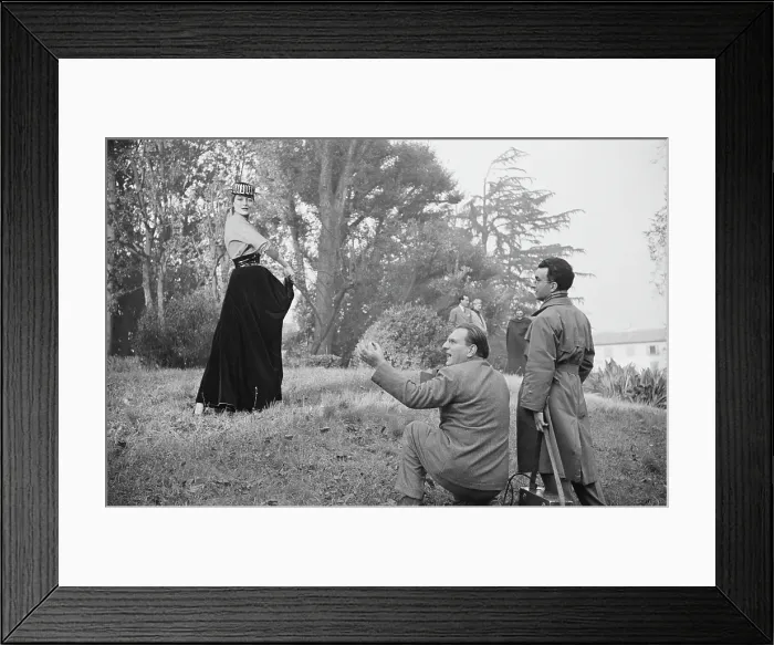 Framed Print : Florentine Fashion Framed Print : Florentine Fashion